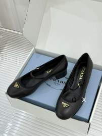Picture of Prada Shoes _SKUPradasz35-40JX060119004